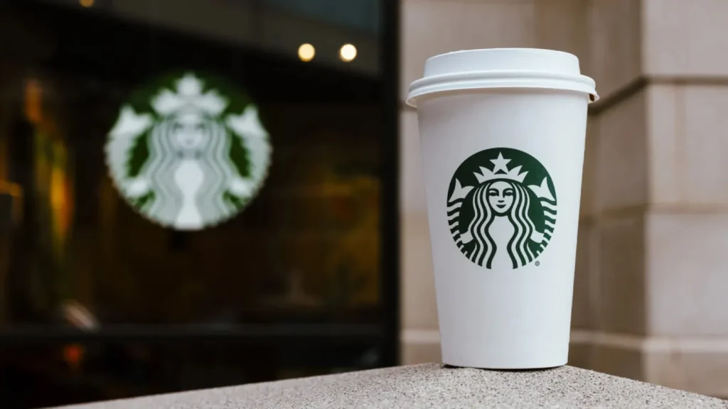 Starbucks Kuzey Amerika Genelinde Yaklaşık 250 Mağazasını Kapatma Kararı Aldı