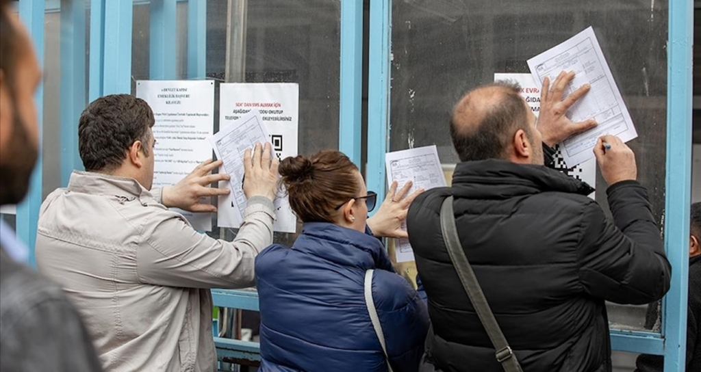 Yurt dışı çalışması gerekçesiyle silinen sigorta primleri için mahkemeden emsal karar