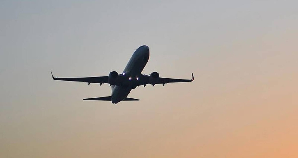 American Airlines Düşük Talep Nedeniyle Phoenix-Meksika Hatlarını Kapatma Kararı Aldı